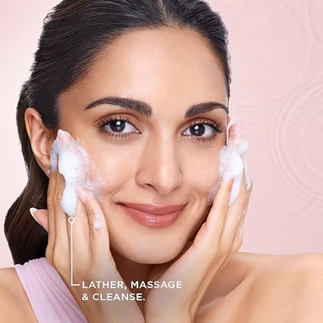 POND'S Bright Beauty Daily Facial Foam - Spot-Less Glow (100g / 3.5 oz)